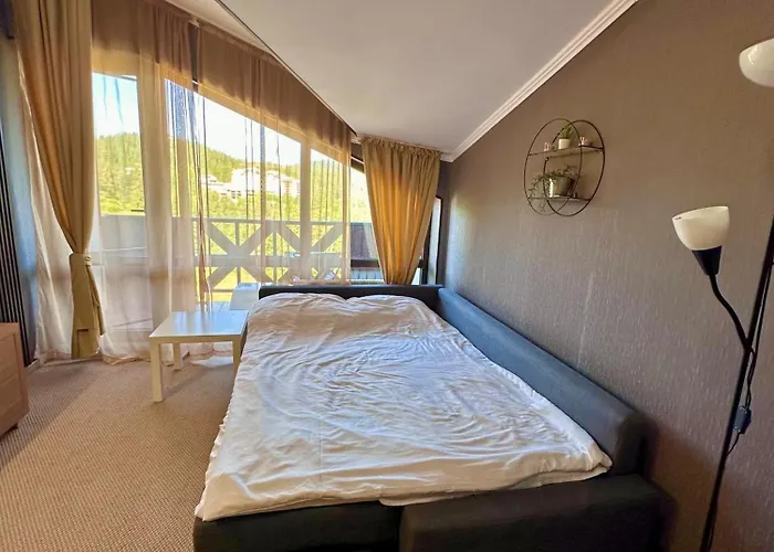 Апартамент View